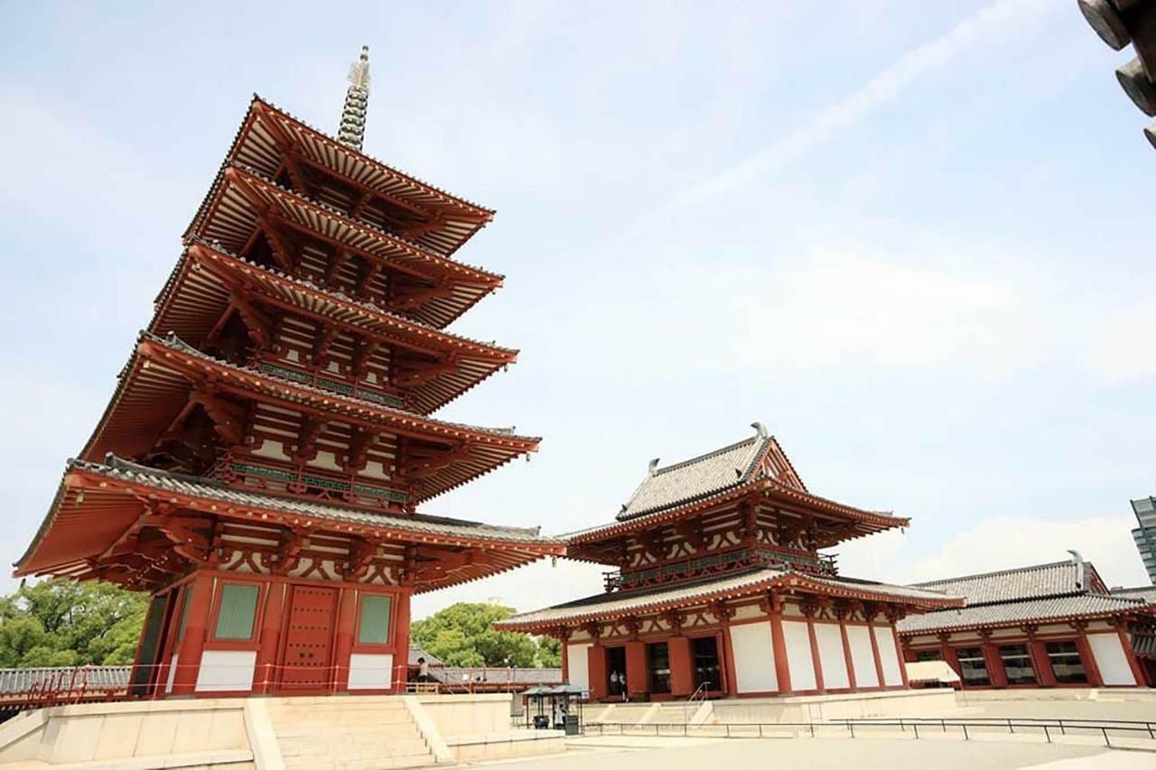Bar併設の仕掛け満載忍者ハウス!Wi-Fi!天王寺電車で15分!帝塚山四丁目駅3メートル! Hotel โอซาก้า ภายนอก รูปภาพ